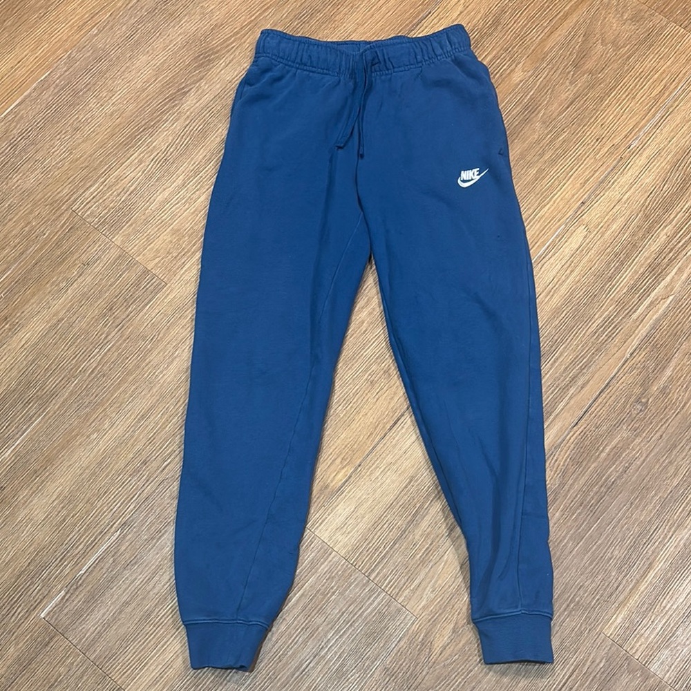 Nike Women’s Blue Sweatpants